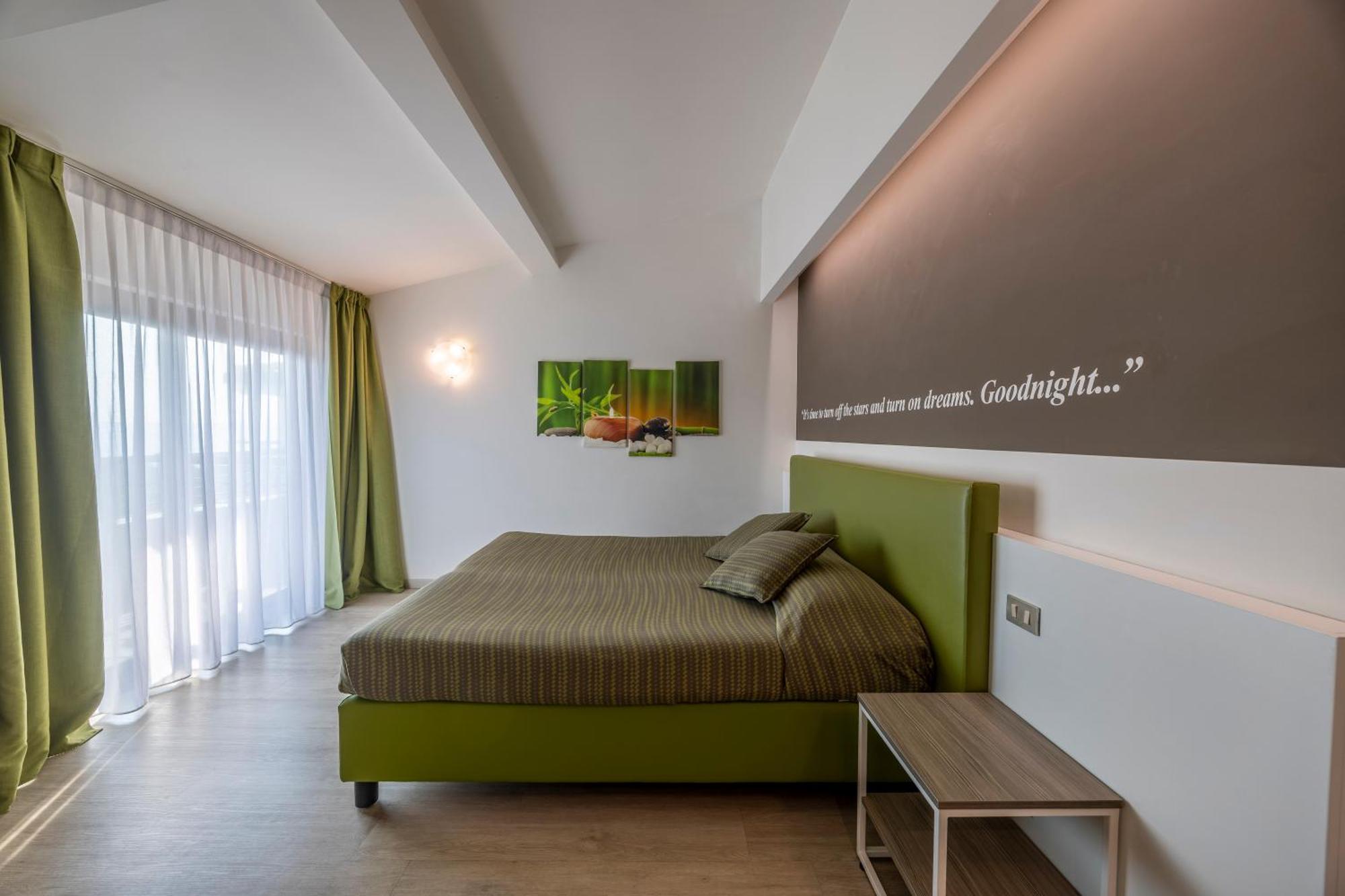 Hotel Ideal Sirmione Exterior foto