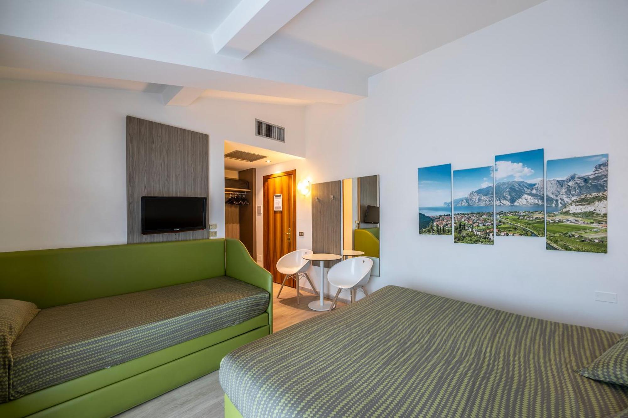Hotel Ideal Sirmione Exterior foto