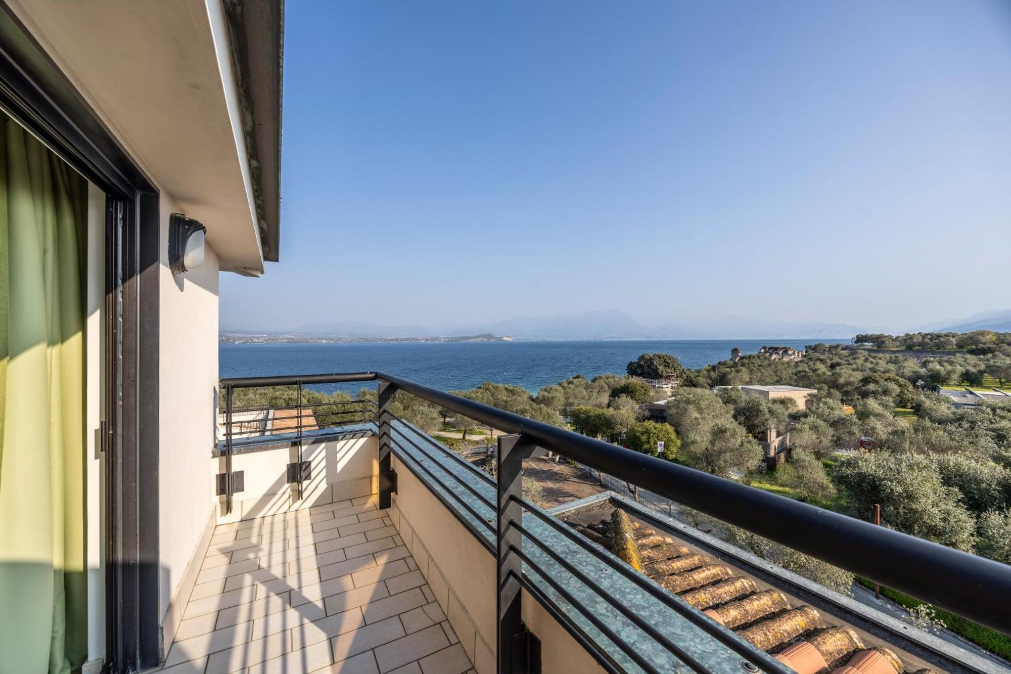 Hotel Ideal Sirmione Exterior foto