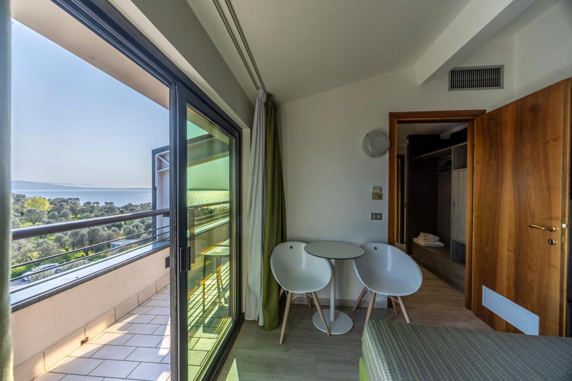 Hotel Ideal Sirmione Exterior foto