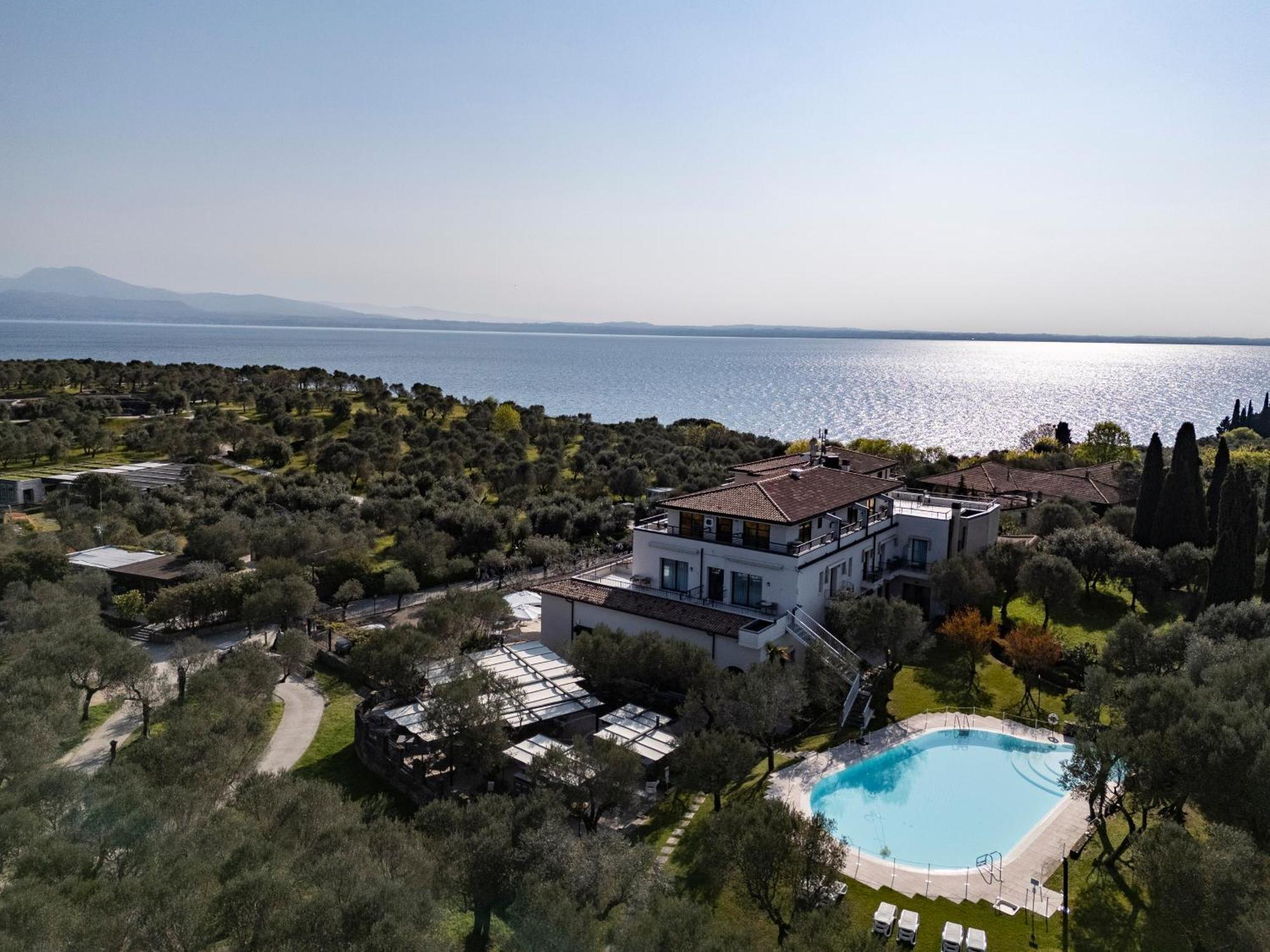 Hotel Ideal Sirmione Exterior foto