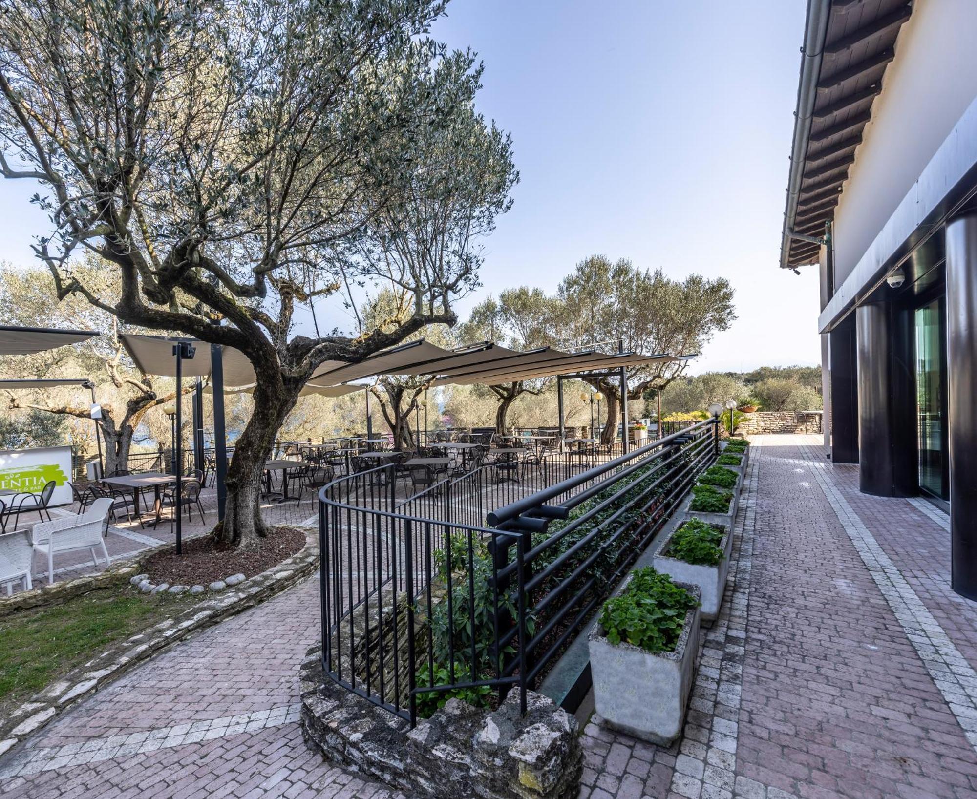 Hotel Ideal Sirmione Exterior foto
